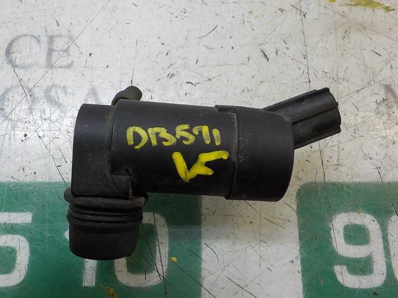 Recambio de bomba limpia para ford mondeo ber. (ca2) ghia referencia OEM IAM   