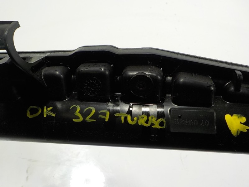 Recambio de tubo intercooler para peugeot 208 (p2) 1.2 puretech referencia OEM IAM 9812735880 981273588008 