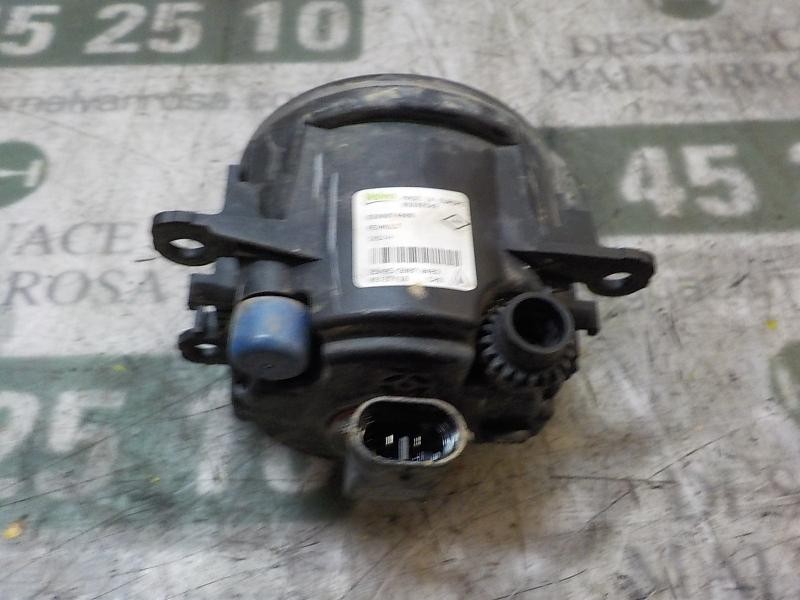 Recambio de faro antiniebla derecho para renault scenic ii 1.5 dci diesel referencia OEM IAM   