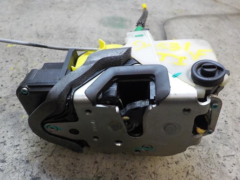 Recambio de cerradura puerta trasera izquierda para chevrolet cruze 2.0 diesel cat referencia OEM IAM   