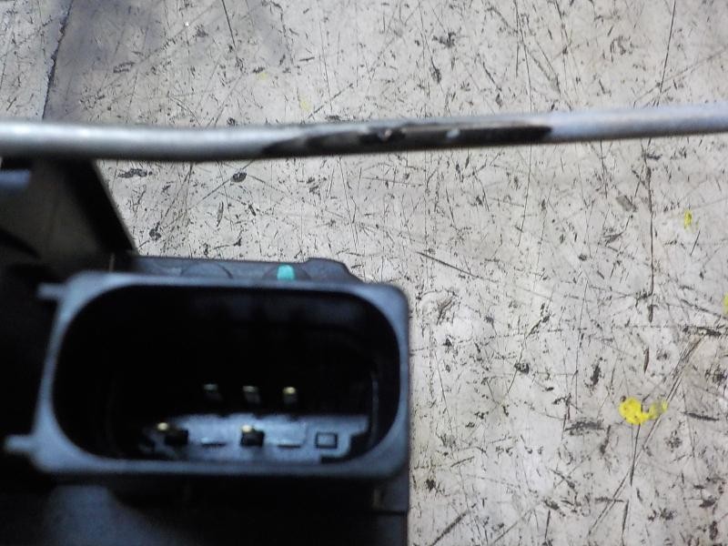 Recambio de cerradura puerta trasera izquierda para chevrolet cruze 2.0 diesel cat referencia OEM IAM   