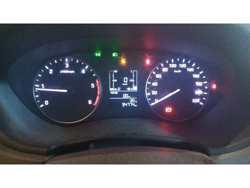 Recambio de cuadro instrumentos para hyundai i20 1.1 crdi cat referencia OEM IAM 94003C8071 94003C8071 A2C93143501