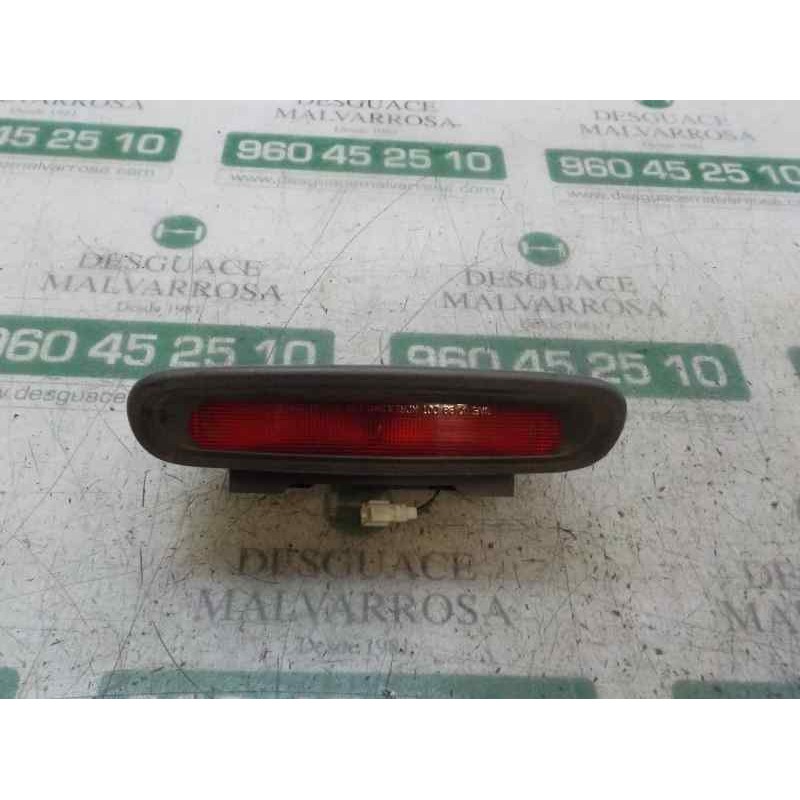 Recambio de piloto trasero central para hyundai santa fe (sm) 2.0 crdi cat referencia OEM IAM   