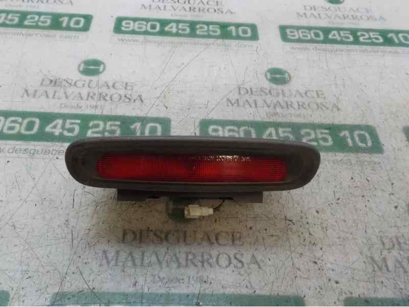 Recambio de piloto trasero central para hyundai santa fe (sm) 2.0 crdi cat referencia OEM IAM   