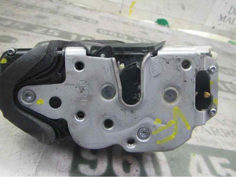 Recambio de cerradura puerta delantera derecha para opel insignia berlina edition referencia OEM IAM 13503782  