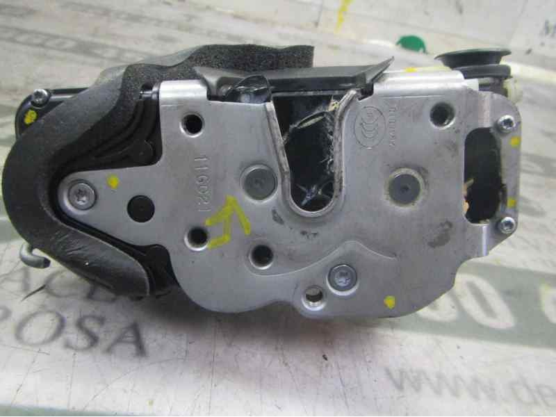 Recambio de cerradura puerta trasera izquierda para opel insignia berlina edition referencia OEM IAM 13578022  