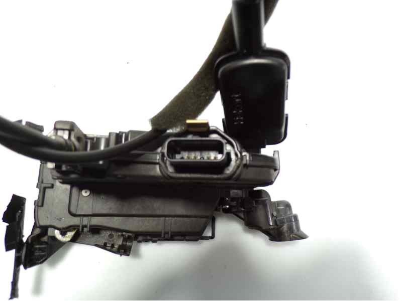 Recambio de cerradura puerta delantera izquierda para renault captur 1.5 dci diesel fap referencia OEM IAM 805031332R 805027072R
