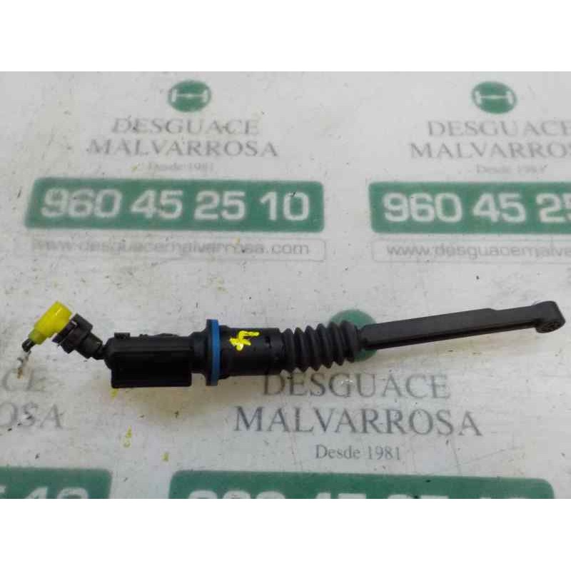 Recambio de bomba embrague para citroën c-elysée 1.2 12v vti referencia OEM IAM 9812925080  