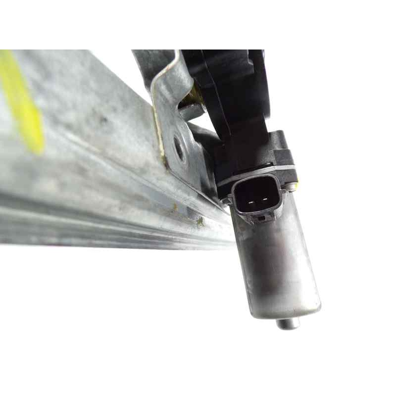 Recambio de elevalunas delantero derecho para renault captur 1.5 dci diesel fap referencia OEM IAM 807200713R 128001471B 9030319