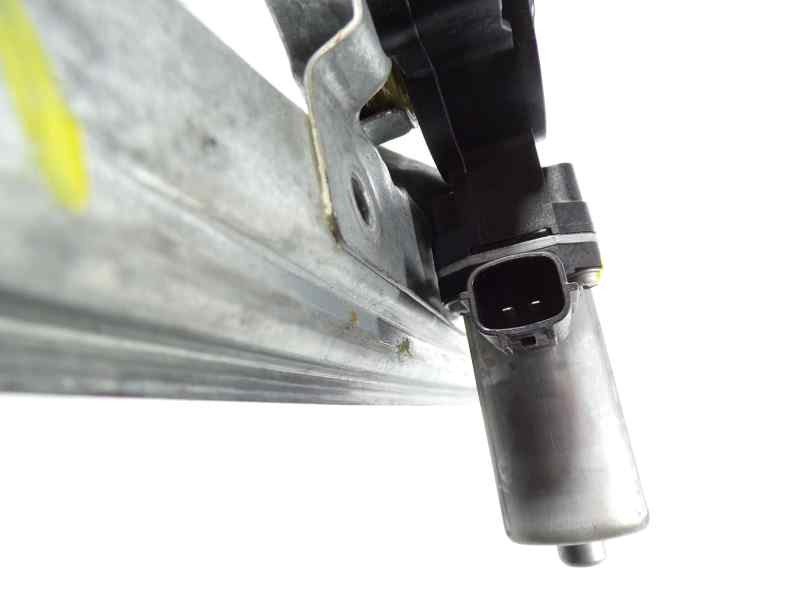 Recambio de elevalunas delantero derecho para renault captur 1.5 dci diesel fap referencia OEM IAM 807200713R 128001471B 9030319