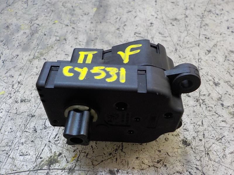 Recambio de motor apertura trampillas climatizador para chevrolet cruze 2.0 diesel cat referencia OEM IAM   