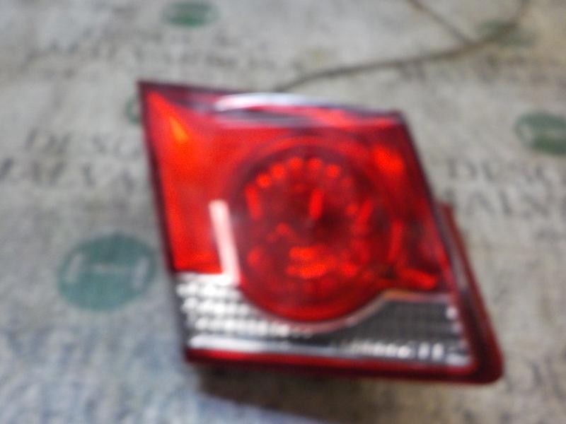 Recambio de piloto trasero izquierdo interior para chevrolet cruze 2.0 diesel cat referencia OEM IAM   