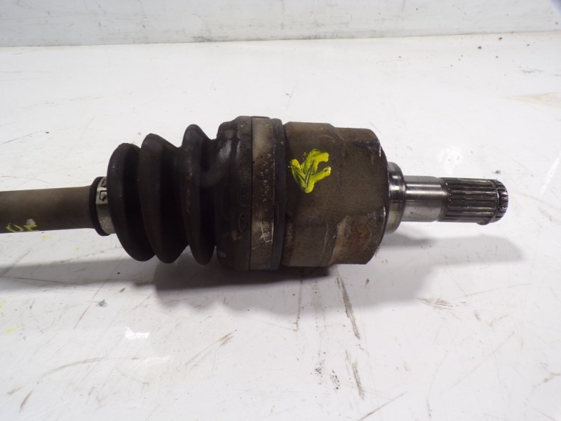 Recambio de transmision izquierda para hyundai i20 1.1 crdi cat referencia OEM IAM 49500C8300  