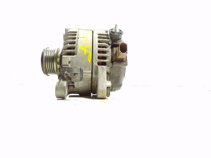 Recambio de alternador para hyundai tucson essence bluedrive 2wd referencia OEM IAM 373002A700 3002A700 