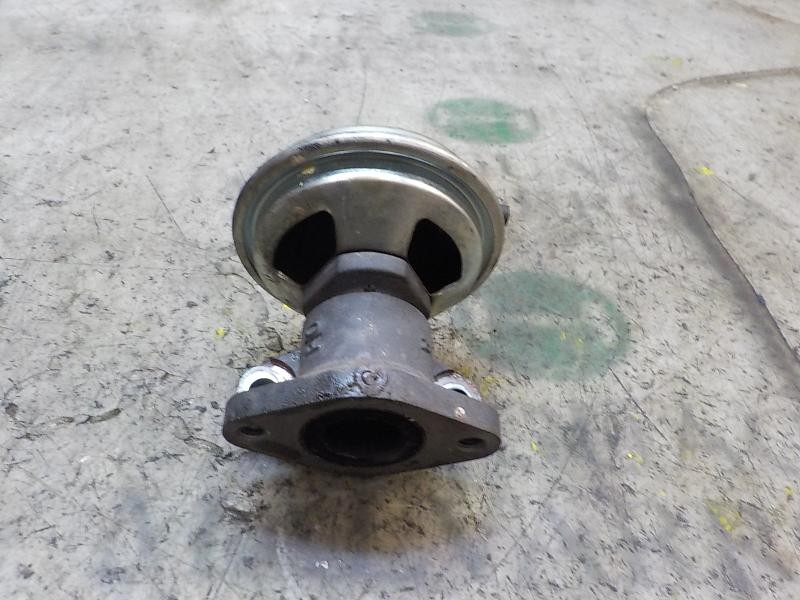 Recambio de valvula egr para chevrolet cruze 2.0 diesel cat referencia OEM IAM   