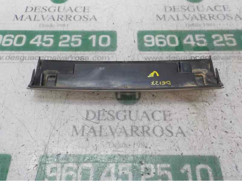 Recambio de piloto trasero central para ford kuga (cbv) 2.0 tdci cat referencia OEM IAM 1535269  