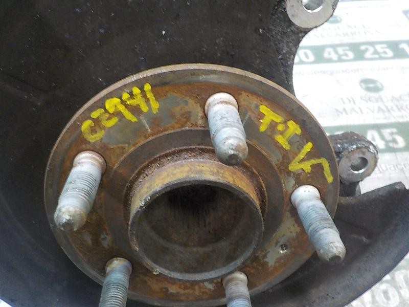 Recambio de mangueta trasera izquierda para opel insignia berlina edition referencia OEM IAM 13327458  