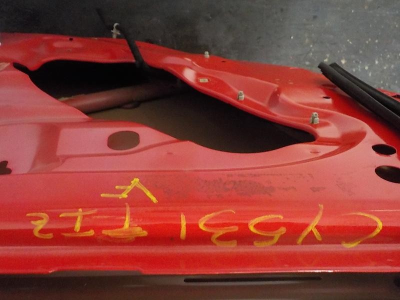 Recambio de puerta trasera izquierda para chevrolet cruze 2.0 diesel cat referencia OEM IAM   