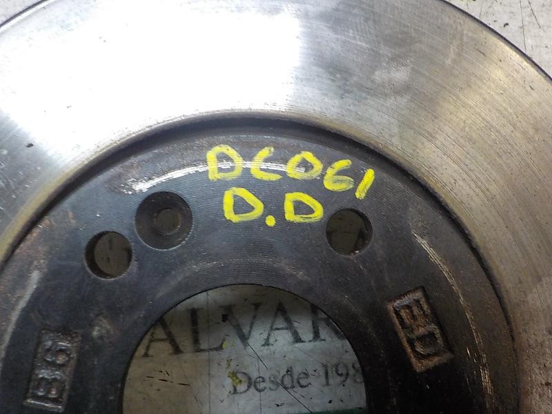 Recambio de disco freno delantero para kia cee´d emotion referencia OEM IAM 517121H100  