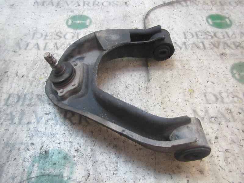 Recambio de brazo suspension superior delantero izquierdo para nissan cabstar 3.0 tl chasis cabina referencia OEM IAM   