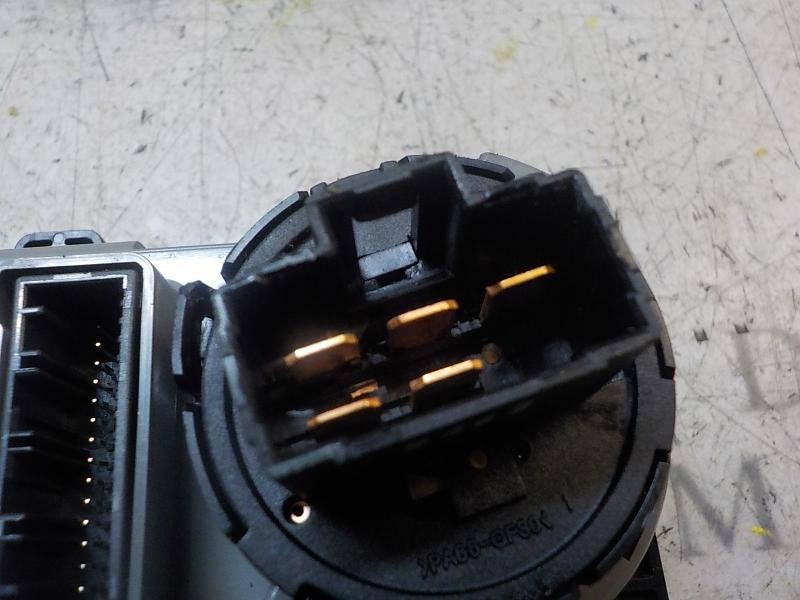 Recambio de mando climatizador para kia cee´d emotion referencia OEM IAM 972501H221EQ 972501H221 