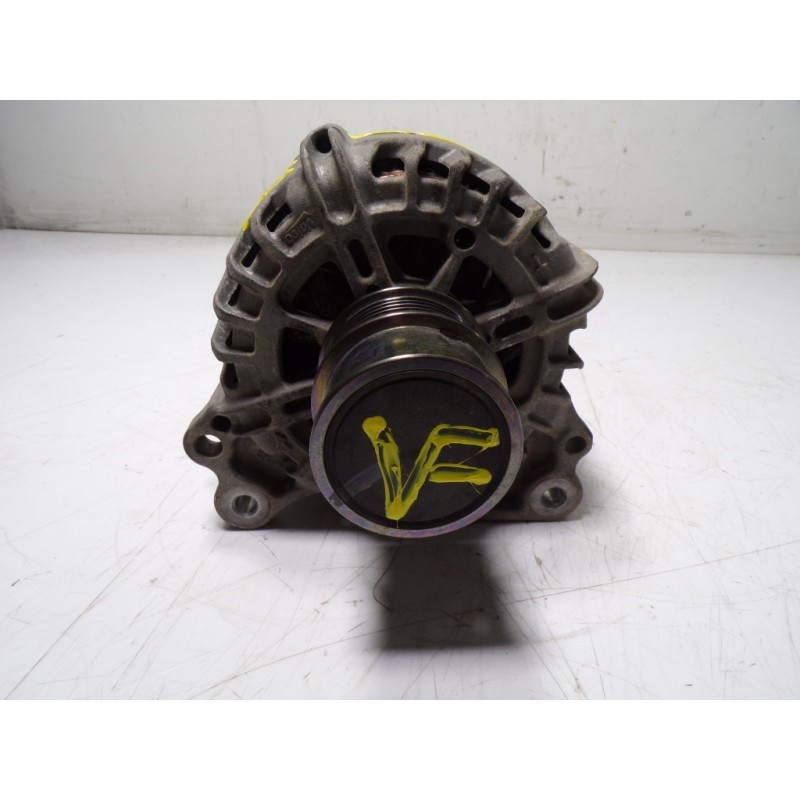 Recambio de alternador para volkswagen golf vii lim. (bq1) 1.4 16v tsi referencia OEM IAM 04E903015 04E903015 