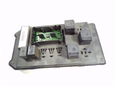 Recambio de caja reles / fusibles para jeep commander 3.0 v6 crd limited referencia OEM IAM 56049915AA 56049915AA  2