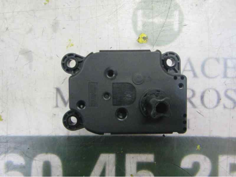 Recambio de motor apertura trampillas climatizador para opel insignia berlina edition referencia OEM IAM 13372987 13372987 