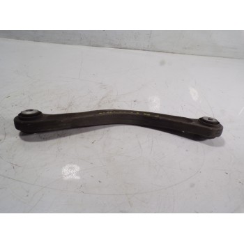 BRAZO SUSPENSION SUPERIOR TRASERO DERECHO A2043501606 