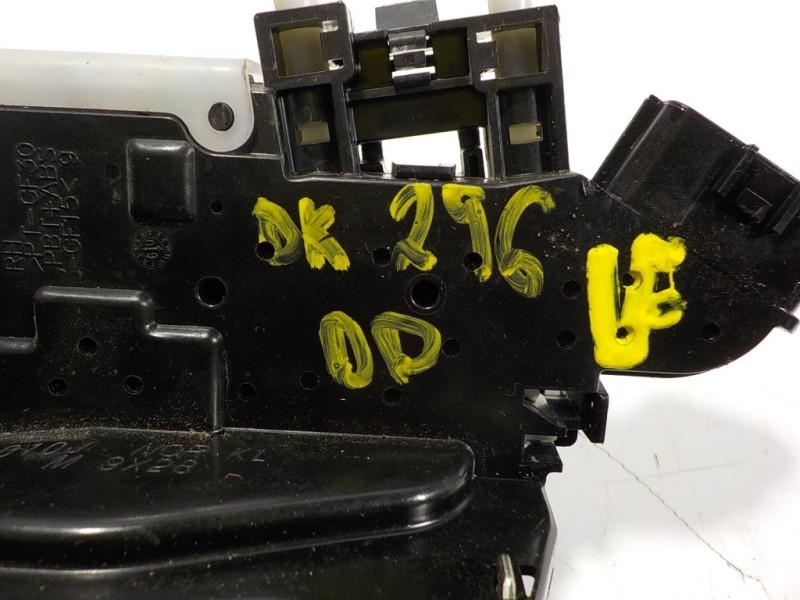 Recambio de cerradura puerta delantera derecha para nissan cube (z12) 1.6 16v cat referencia OEM IAM 805001FG0A  