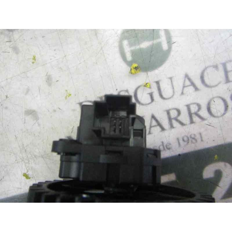 Recambio de motor apertura trampillas climatizador para opel insignia berlina edition referencia OEM IAM 13332583 52437251 52437