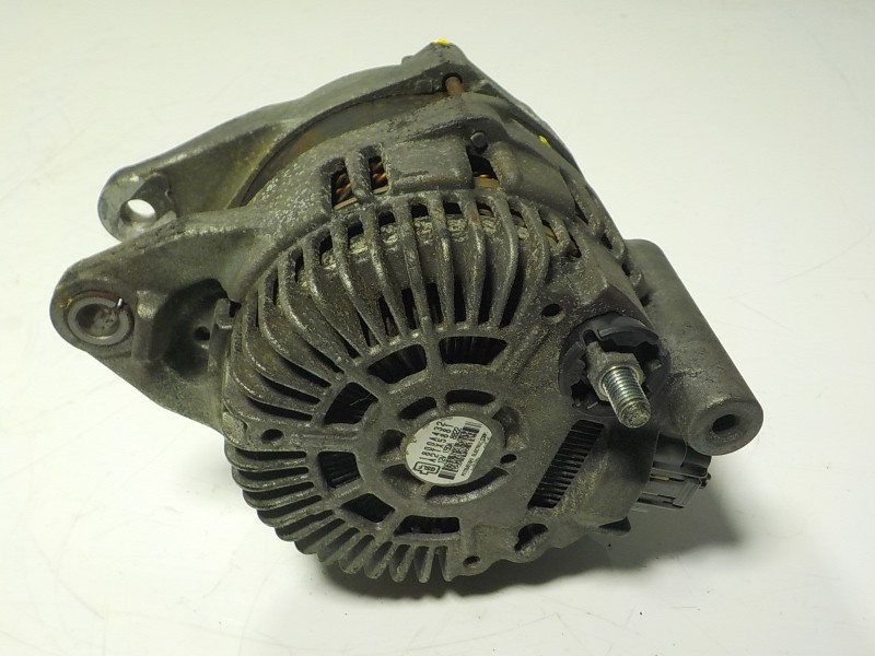 Recambio de alternador para mitsubishi outlander (gf0) kaiteki 4wd referencia OEM IAM  1800A432 