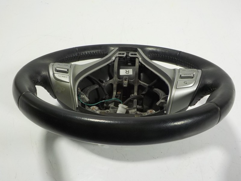 Recambio de volante para nissan x-trail (t32) 1.6 dci turbodiesel cat referencia OEM IAM 484304CB4A  