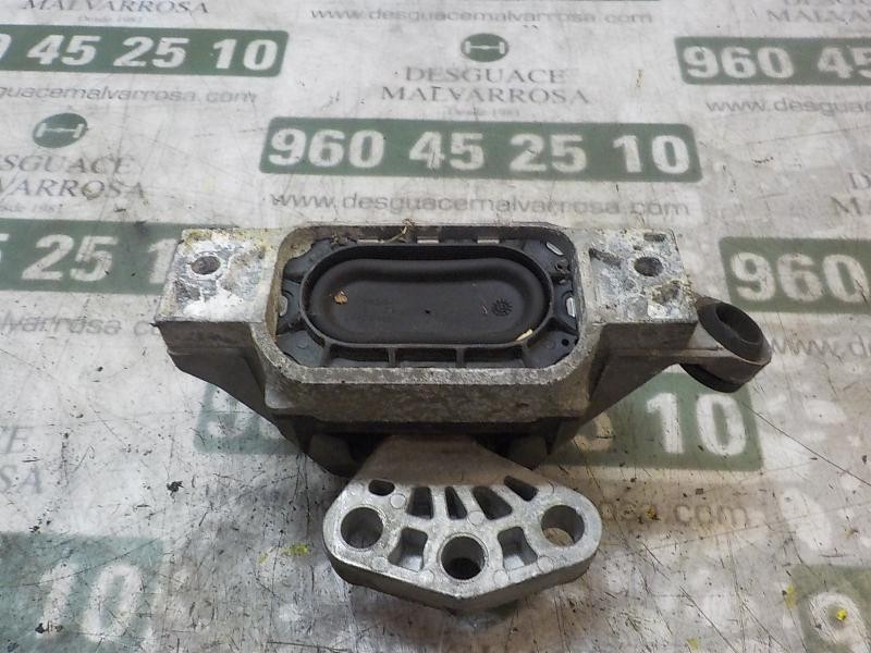 Recambio de soporte motor derecho para opel insignia berlina edition referencia OEM IAM 13227717  