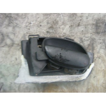 MANETA INTERIOR DELANTERA IZQUIERDA 