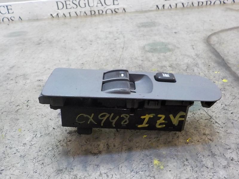 Recambio de mando elevalunas delantero izquierdo para mitsubishi colt berlina 3 (cz) referencia OEM IAM   