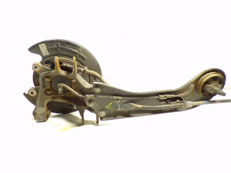 Recambio de mangueta trasera izquierda para hyundai tucson essence bluedrive 2wd referencia OEM IAM 52710D7000  