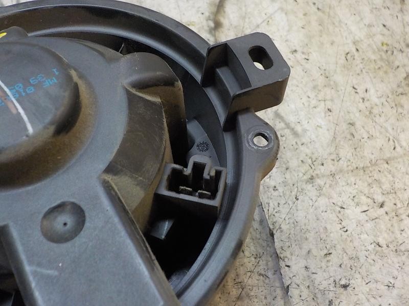 Recambio de motor calefaccion para mitsubishi colt berlina 3 (cz) referencia OEM IAM   