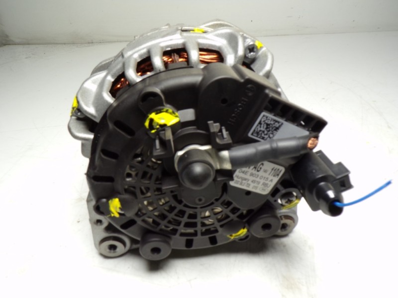 Recambio de alternador para audi a1 sportback (gba) 1.0 tfsi referencia OEM IAM 04E903015A 04E903015A 