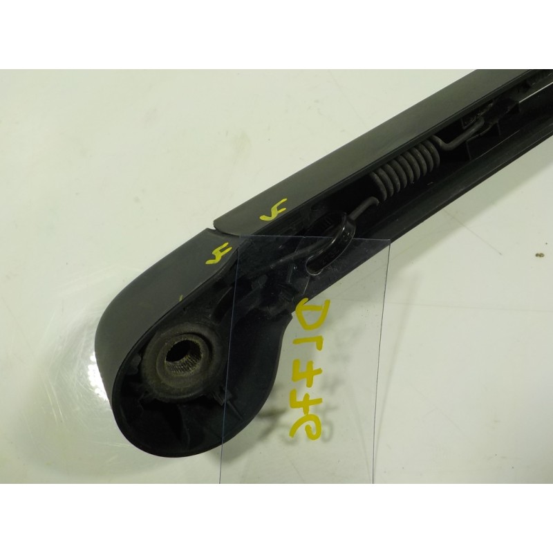 Recambio de brazo limpia trasero para volkswagen golf vii lim. (bq1) 1.4 16v tsi referencia OEM IAM 6R6955707B  