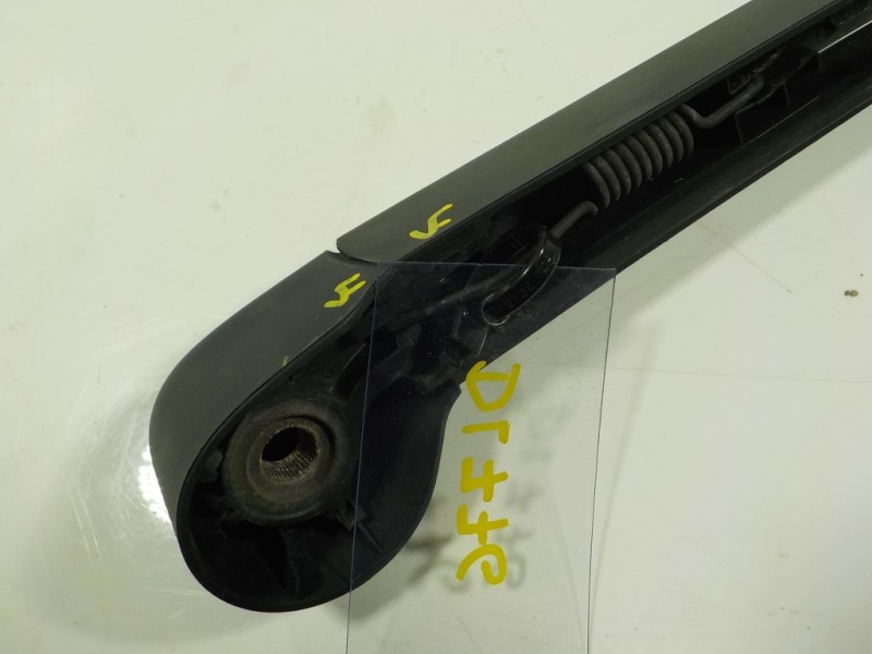 Recambio de brazo limpia trasero para volkswagen golf vii lim. (bq1) 1.4 16v tsi referencia OEM IAM 6R6955707B  