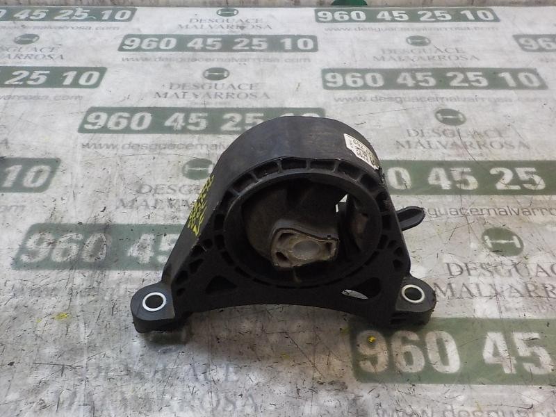 Recambio de soporte cambio para opel insignia berlina edition referencia OEM IAM 13227769  
