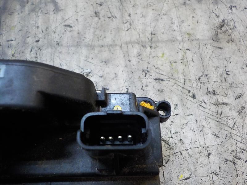 Recambio de cerradura puerta delantera derecha para renault clio grandtour 1.2 16v referencia OEM IAM   