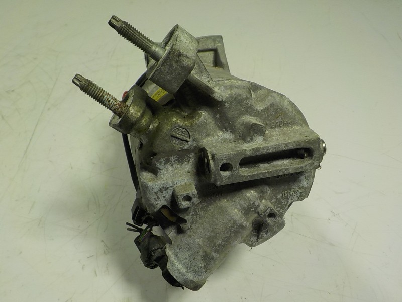 Recambio de compresor aire acondicionado para ford focus lim. business referencia OEM IAM  DV6119D629FG 