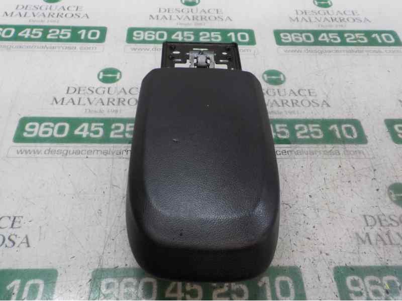 Recambio de apoyabrazos central para ford kuga (cbv) 2.0 tdci cat referencia OEM IAM 1724355  