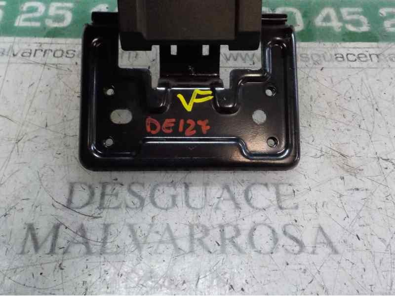 Recambio de apoyabrazos central para ford kuga (cbv) 2.0 tdci cat referencia OEM IAM 1724355  