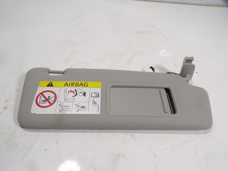 Recambio de parasol derecho para audi q3 (8u) 2.0 tdi (130kw) advance quattro referencia OEM IAM 8U0857552ACFT9  