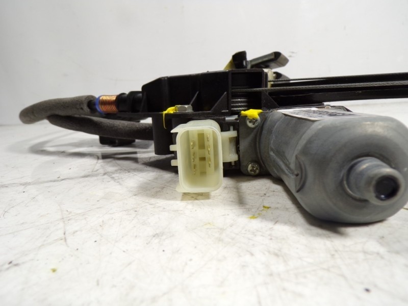 Recambio de elevalunas delantero izquierdo para jeep commander 3.0 v6 crd limited referencia OEM IAM 55396481AF 55396481AE A0177