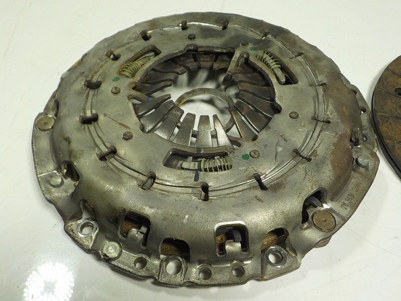 Recambio de kit embrague para ford focus lim. business referencia OEM IAM   