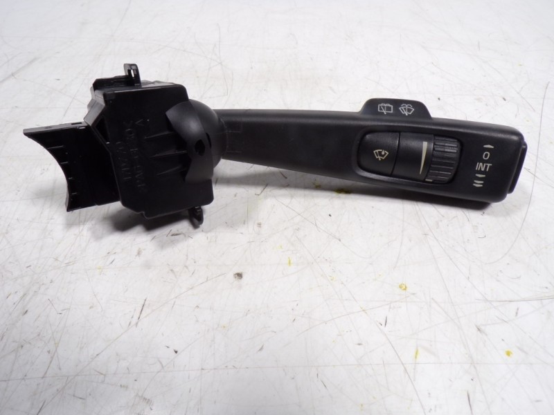 Recambio de mando limpia para volvo c30 1.6 diesel cat referencia OEM IAM 8691993  